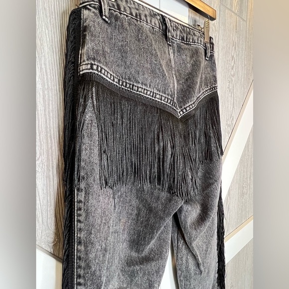 B7.6 Nasty Girl Fringe Cropped High Waisted Jeans US 2 - Picture 7 of 14